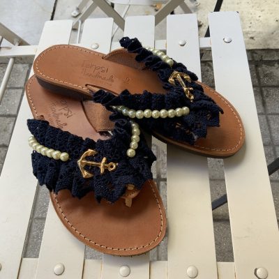 -dermatinh-padofla-sagionara-mple-dantela-vamvakerh-perles-xrush-agkura-anchor