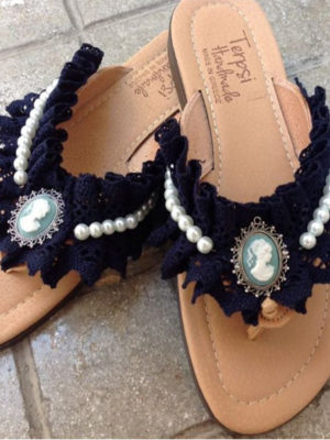 -dermatinh-sagionara-mple-dantela-eukes-perles-cameo-stoixeio-beraman (1)