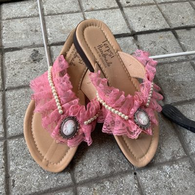 -dermatinh-xeiropoihth-sagionara-pantofla-sapio-mhlo-dantela-perles-cameo-roz