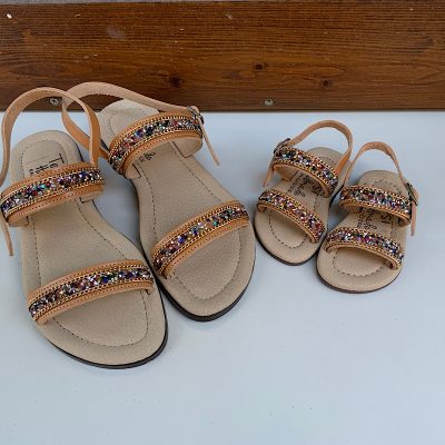 Παιδικά σανδάλια στρας