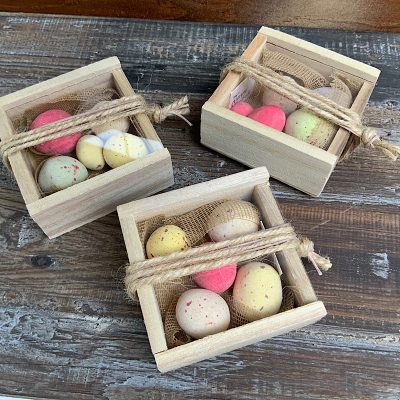 Ξύλινο κουτάκι με βοτσαλο