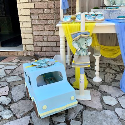 Πακέτο βάπτισης για αγόρι με θέμα «ελεφαντάκι» με ξύλινο αυτοκινητάκι