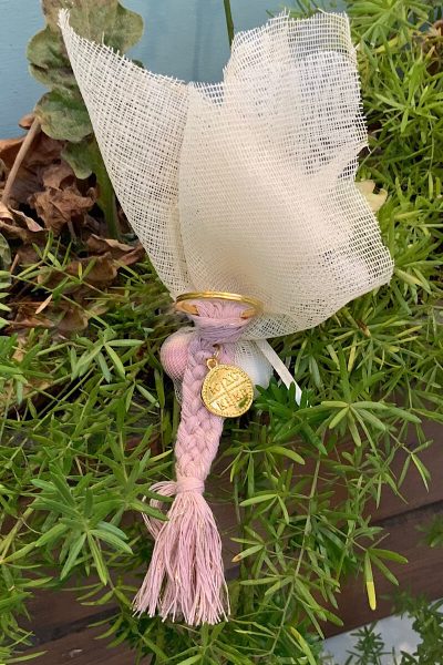 Μπομπονιέρα μπρελόκ μακραμέ