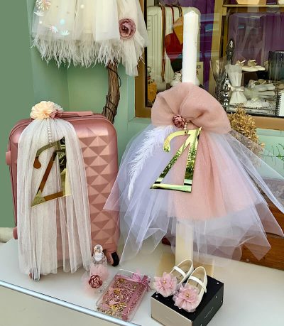 Πακέτο βάπτισης για κορίτσι με χρυσό plexiglass μονόγραμμα