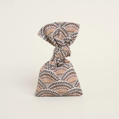 ΠΟΥΓΚΙ ΓΑΜΟΥ-ΒΑΠΤΙΣΗΣ ΣΕ ΓΗΙΝΕΣ ΑΠΟΧΡΩΣΕΙΣ