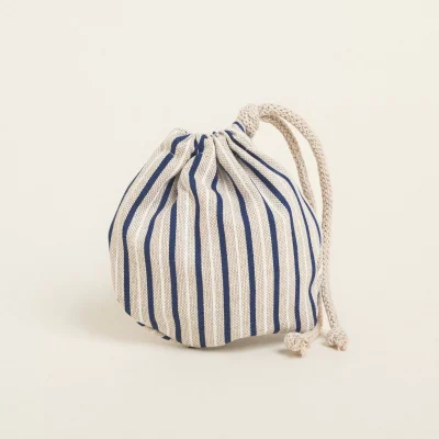 ΠΟΥΓΚΙ ΟΒΑΛ ΜΕ ΚΟΡΔΟΝΙ ΡΙΓΕ ΜΠΛΕ