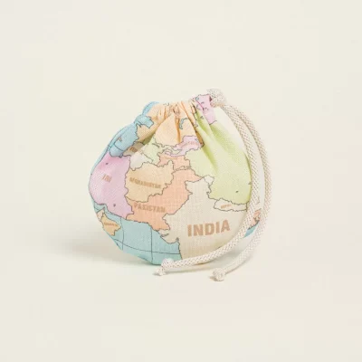 ΠΟΥΓΚΙ ΟΒΑΛ ΜΕ ΚΟΡΔΟΝΙ "TRAVEL THE WORLD"