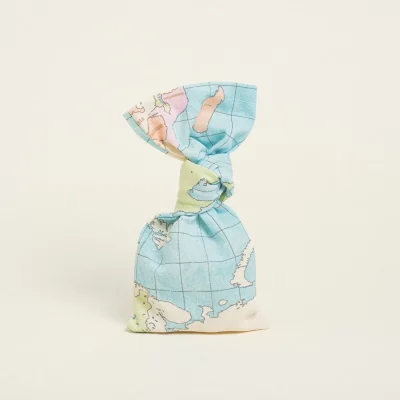 ΠΟΥΓΚΙ ΒΑΠΤΙΣΗΣ ΜΕ ΘΕΜΑ "TRAVEL THE WORLD"