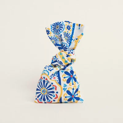 ΠΟΥΓΚΙ ΓΑΜΟΥ-ΒΑΠΤΙΣΗΣ ΣΕ ΥΦΑΣΜΑ ΜΕ ΣΧΕΔΙΟ ΑΖΟΥΛΕΖΟΥ