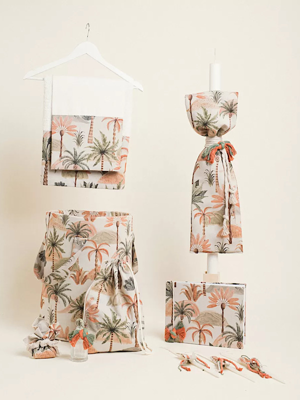 Σετ βάπτισης φοινικόδασος Βαπτιστικό πακέτο unisex ιδανικό για αγόρι αλλά και για κορίτσι με φοινικόδασος σε ζεστές αποχρώσεις .