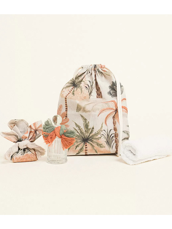 Σετ βάπτισης φοινικόδασος Βαπτιστικό πακέτο unisex ιδανικό για αγόρι αλλά και για κορίτσι με φοινικόδασος σε ζεστές αποχρώσεις .