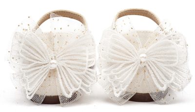 Γαλλικό Γοβάκι με Διακοσμημένη Φτέρνα με Υφασμάτινη Πεταλούδα σε Εκρού Χρώμα