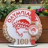 Πασχαλινή χειροποίητη αρωματική λαμπάδα Ολυμπιακός σε ξύλινο διακοσμητικό ταμπλό με βάση  Ύψος 30 εκατοστά 